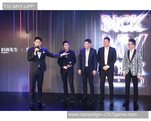 时尚先生与足球的完美结合探索运动与潮流的交汇点